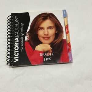 Beauty Tips Makeup Guide - Black and Red